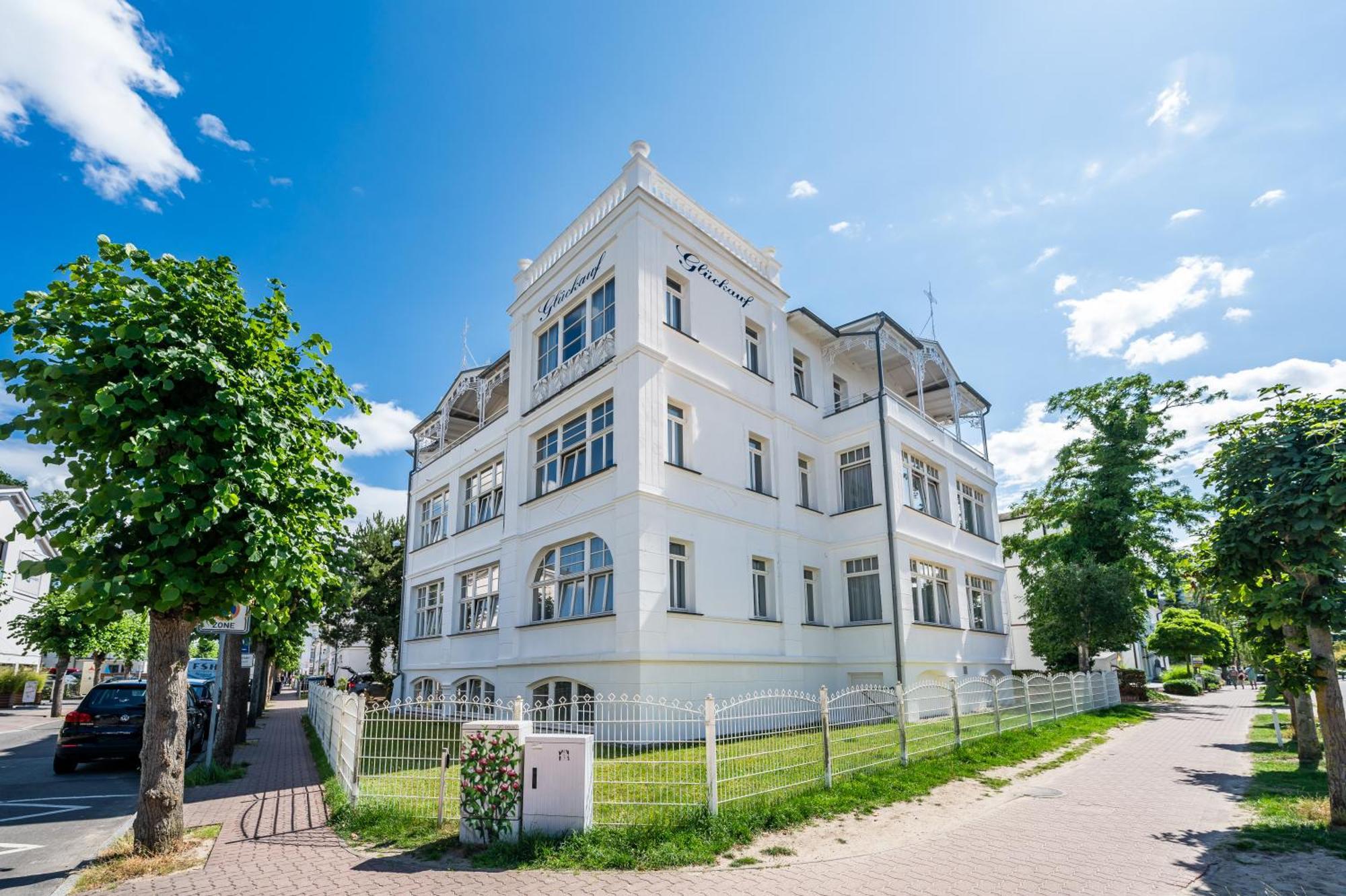 Strandvilla Glueckauf Binz Buitenkant foto